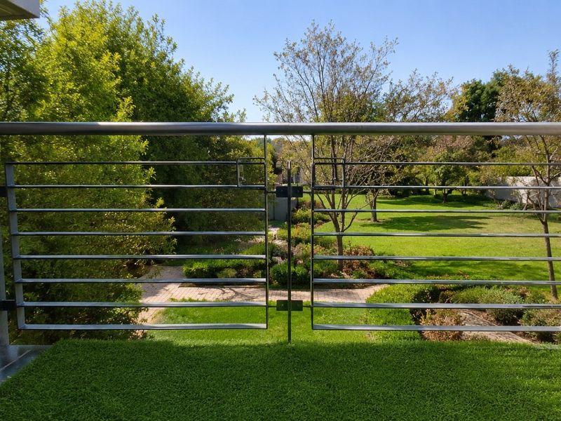 Apartment To Rent in Jackal Creek Golf Estate, Randburg - Photo 1
