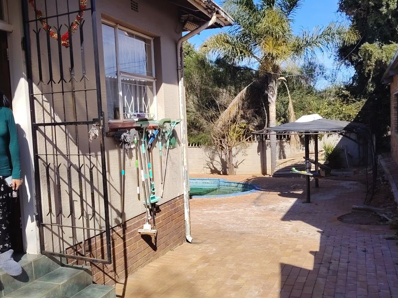 House For Sale in Winchester Hills, Johannesburg - Photo 9