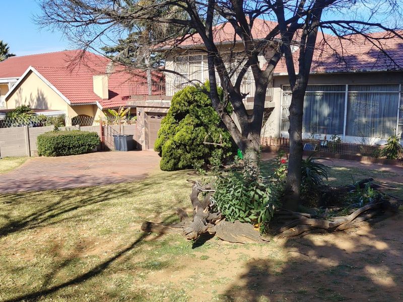 House For Sale in Winchester Hills, Johannesburg - Photo 3