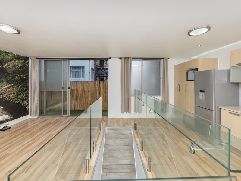 Unfurnished 2 Bed 2 Bath in Greenmarket Place - Photo 3