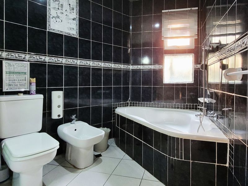 Penthouse for Rent: Ramsgate - Photo 10