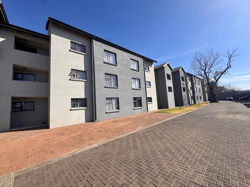 Ground floor 2 bed Apartment To Rent in Boksburg - Photo 1