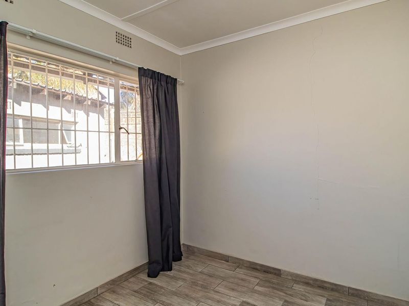 House For Sale in Bonaero Park, Kempton Park - Photo 7