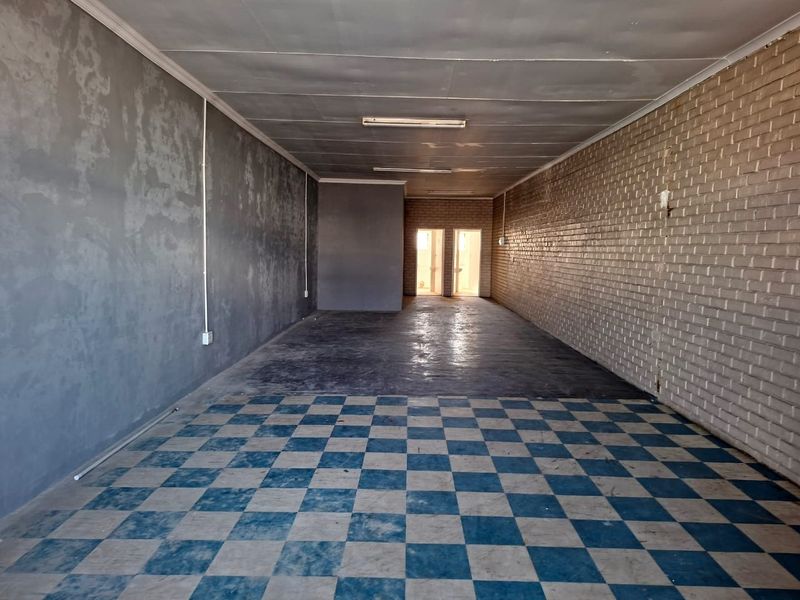 Commercial Property To Let - Photo 1