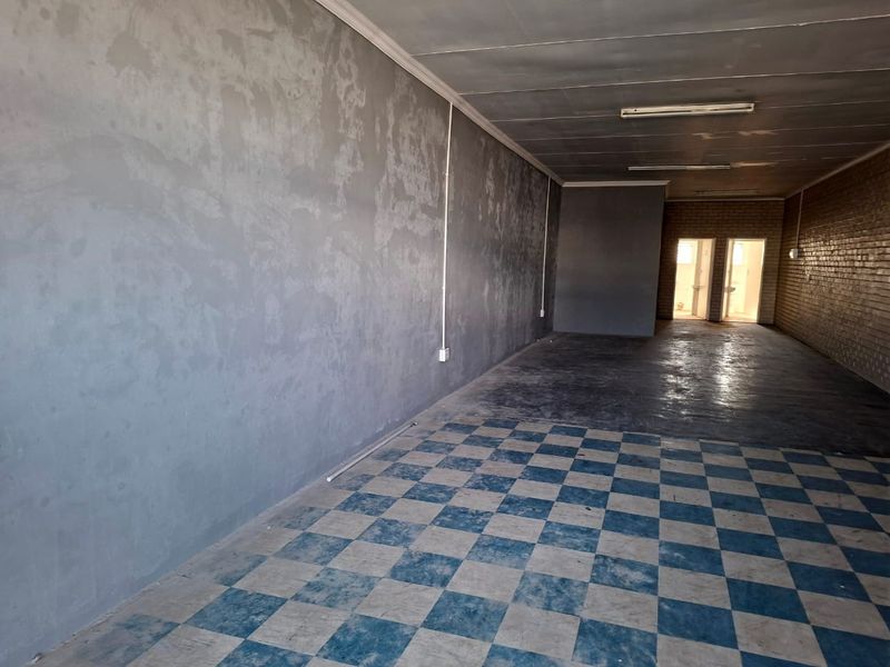 Commercial Property To Let - Photo 4