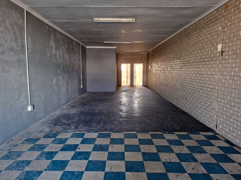 Commercial Property To Let - Photo 8