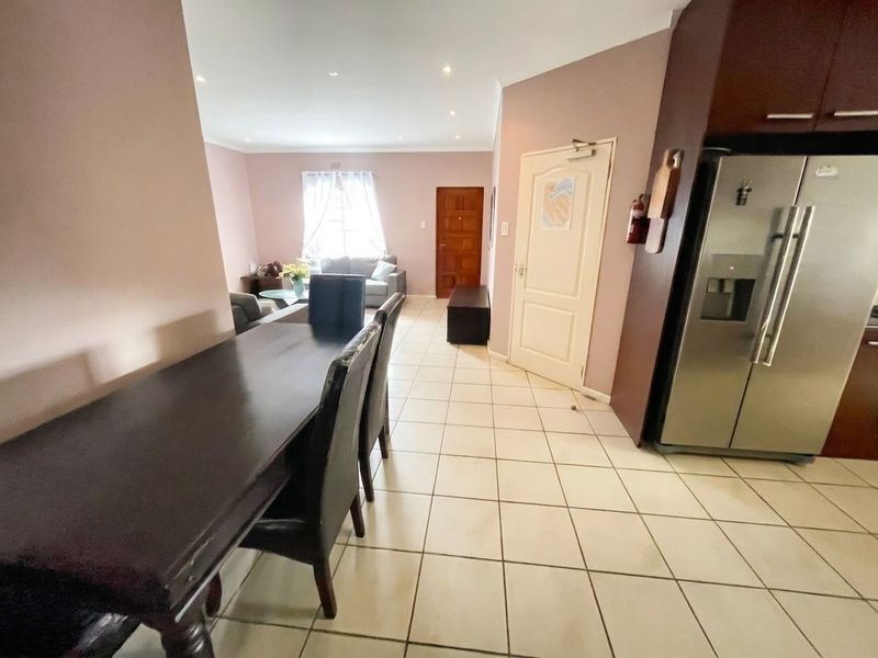 3 Bedroom Home To Rent in Eikenbosch, Kuils River - Photo 10