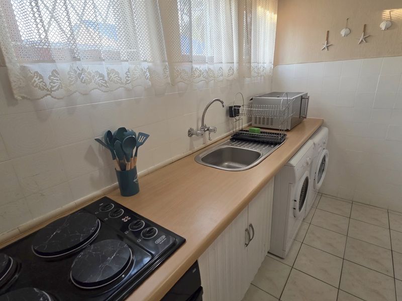 3 Bedroom Duplex Townhouse For Sale in Manaba Beach, KwaZulu Natal - Photo 10