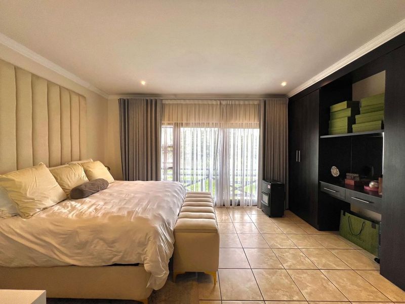 Townhouse For Sale in Pretoriuspark, Pretoria - Photo 9