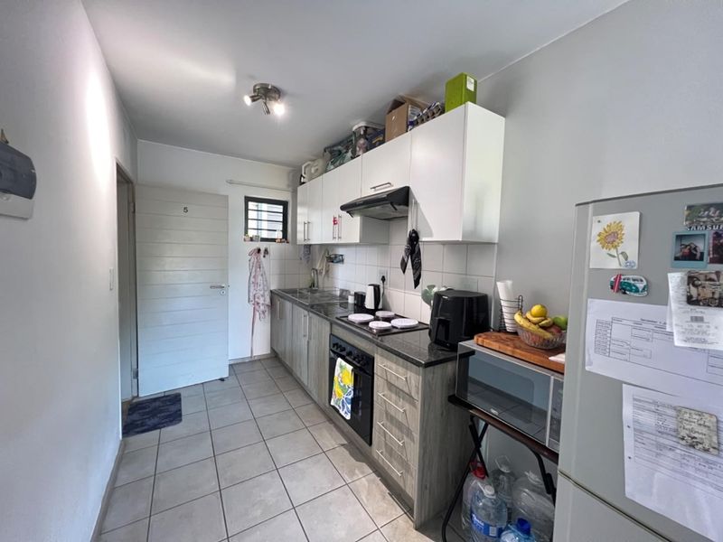 Apartment For Sale in Clubview, Centurion - Photo 9