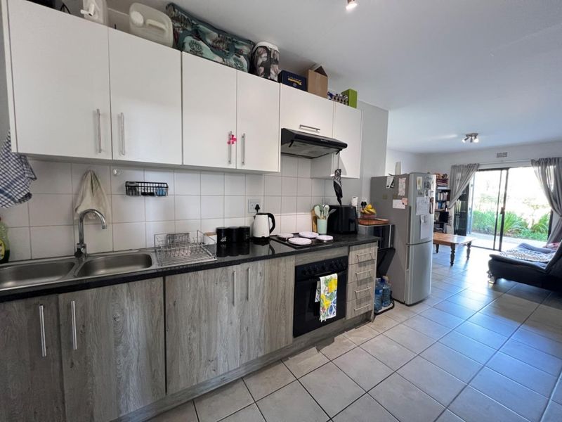 Apartment For Sale in Clubview, Centurion - Photo 8
