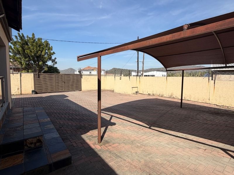 Backroom Flat in Tekwane South Tekwane Nelspruit Mpumalanga - Photo 3