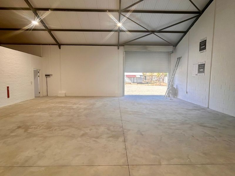 Premium Commercial Space for Innovative Concepts - Photo 9