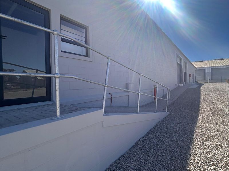 Premium Commercial Space for Innovative Concepts - Photo 3