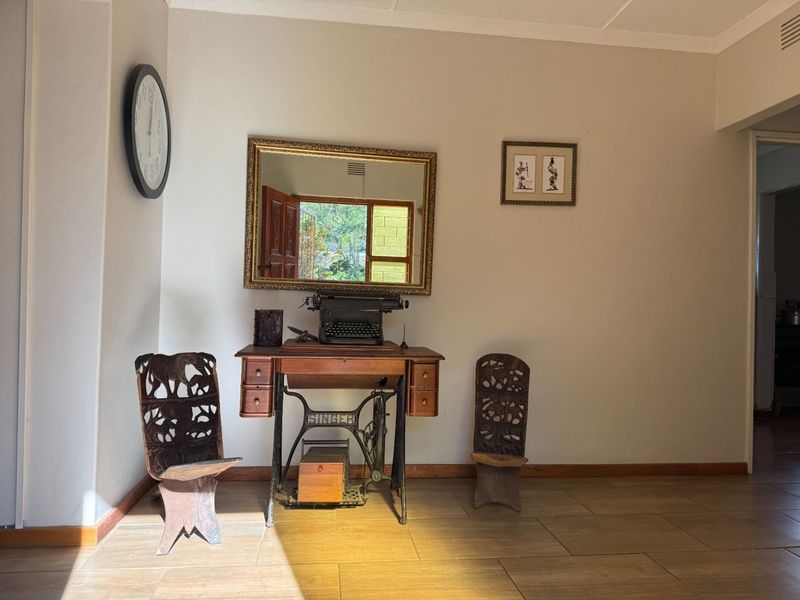 House For Sale in Ladismith - Photo 5