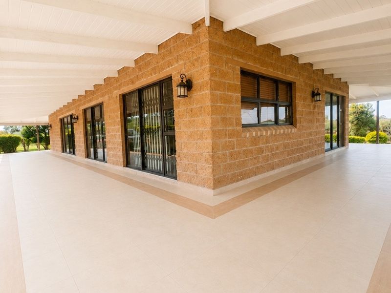 20,008 m2 Lifestyle Property in Ashburton KZN with Endless Potential | Renovate, Invest or Redevelop - Photo 9