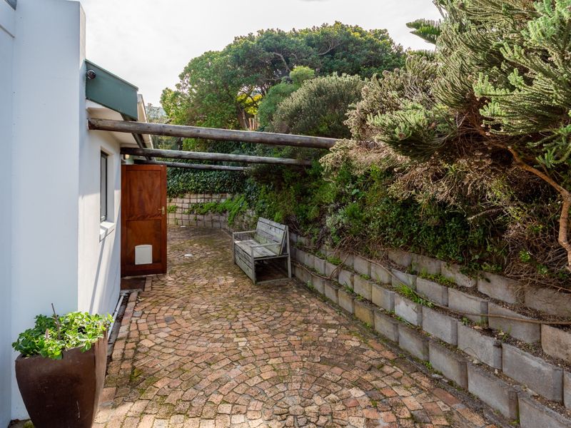 Charming Cottage To Rent in Glencairn Heights, Simons Town - Photo 8
