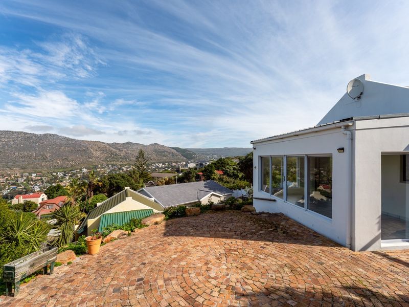 Charming Cottage To Rent in Glencairn Heights, Simons Town - Photo 3