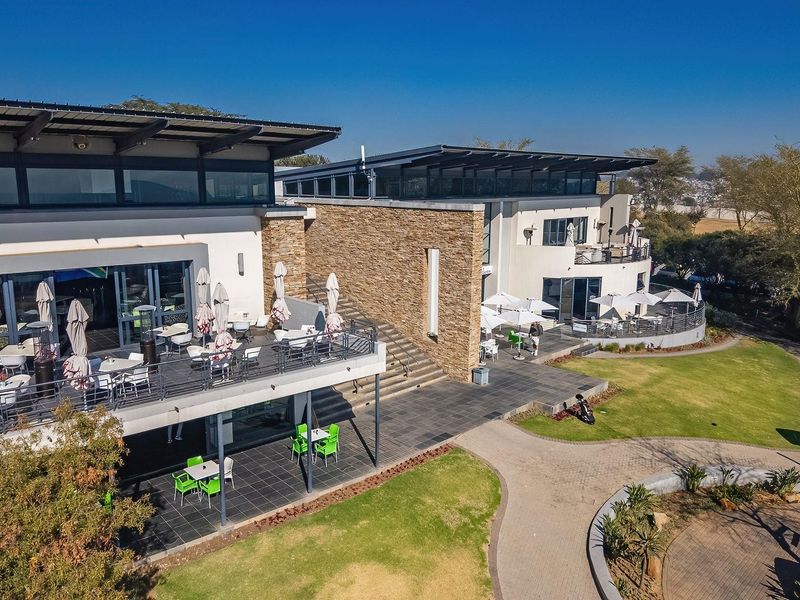 Apartment For Sale in Jackal Creek Golf Estate, Randburg - Photo 10