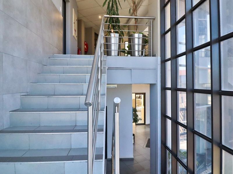 Well Maintained Adaptable Highy Functional Property For Sale, Tenanted - Photo 3