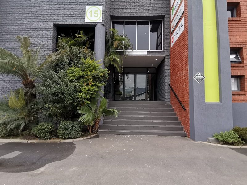 Office Space To Let in Paarl - Photo 1
