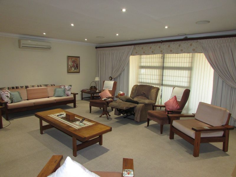 Neat Dwelling in Shawu Estate - Photo 6