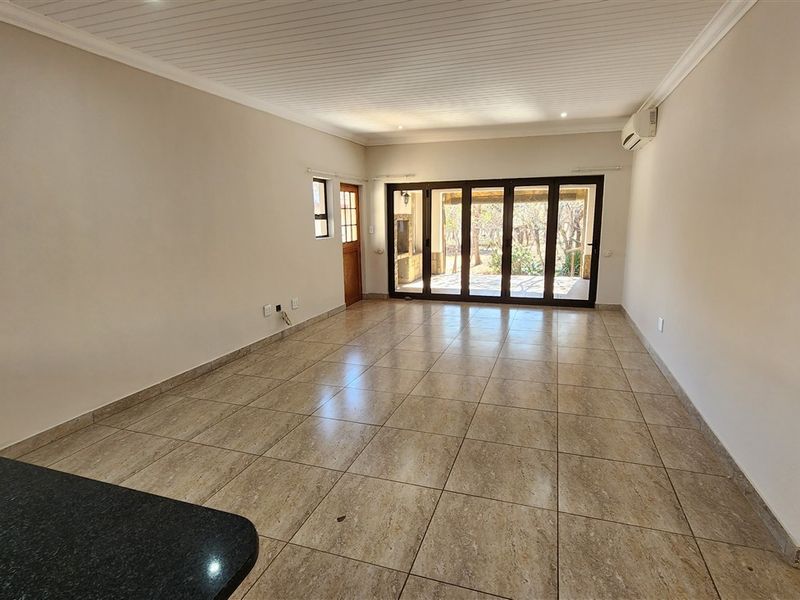 Retirement Home for Sale in Koro Creek Bushveld Golf Estate, Modimolle - Photo 9