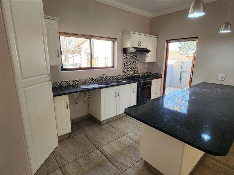 Retirement Home for Sale in Koro Creek Bushveld Golf Estate, Modimolle - Photo 6