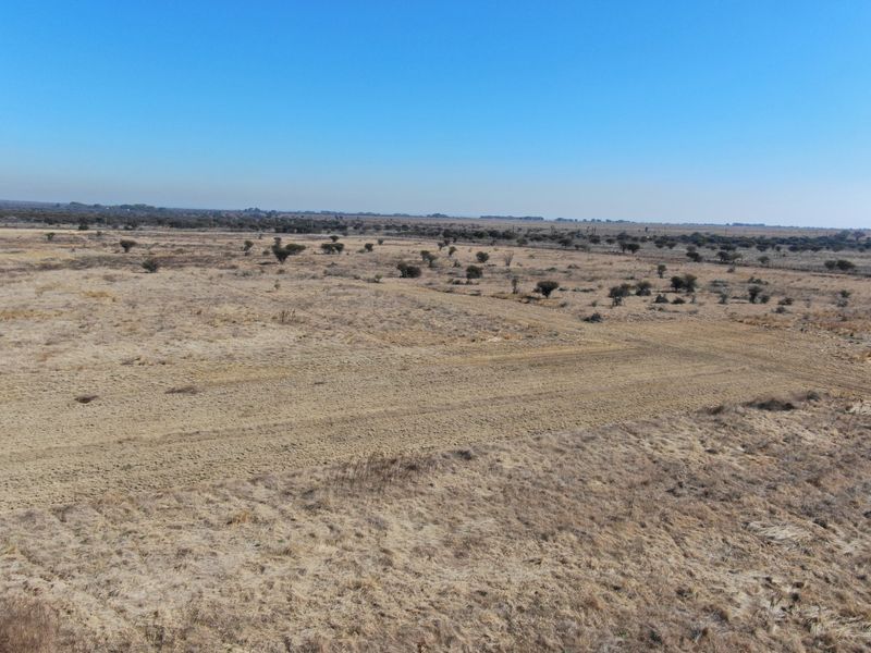 20.48 ha Irrigation Farm with Registered Water Rights and Excellent Water, Radium Bela Bela Limpopo - Photo 6