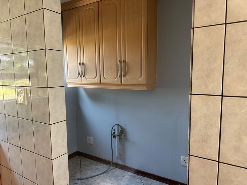 House For Sale in Kosmos Ridge, Hartbeespoort, North West - Photo 7