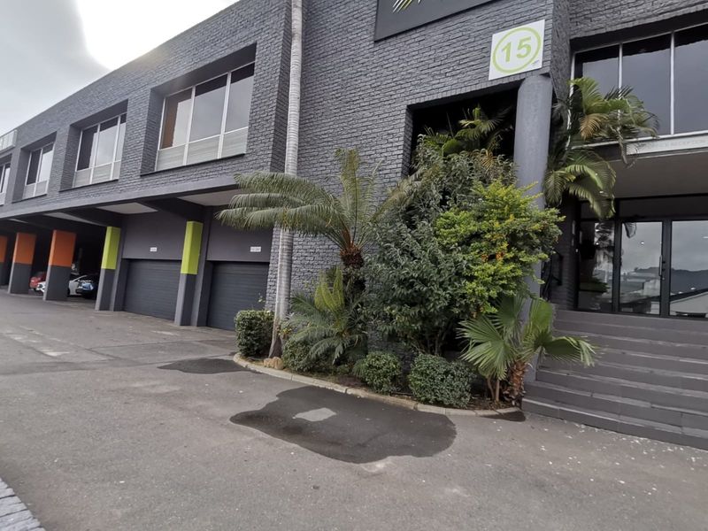75m2 Office Space to Let in Paarl - Photo 9