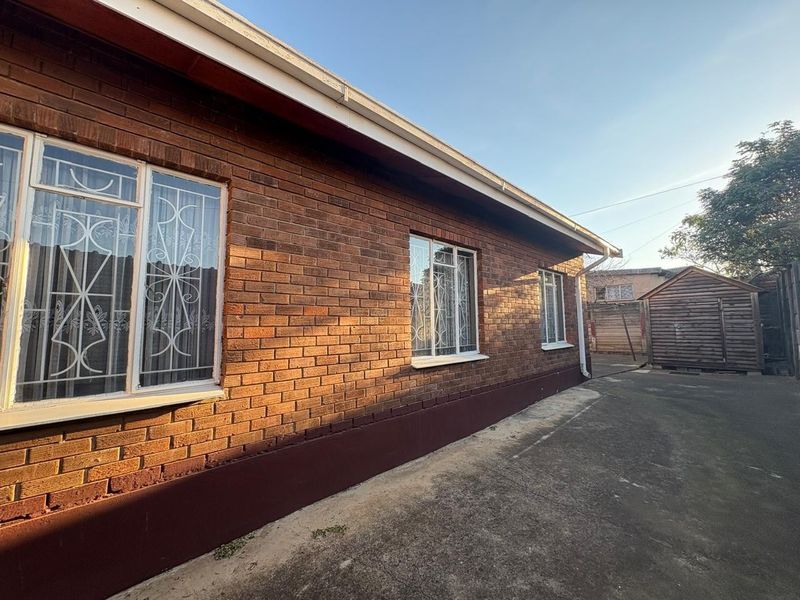 House For Sale in Lennoxton, Newcastle, KwaZulu Natal - Photo 7