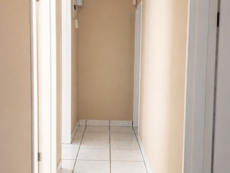 Secure 3 bed 3 bath Simplex for sale in Cleland - Pietermaritzburg - Photo 6