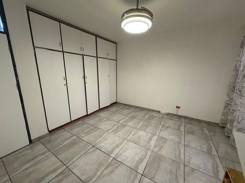 Apartment For Sale in Pioneer Park, Newcastle, KwaZulu Natal - Photo 4