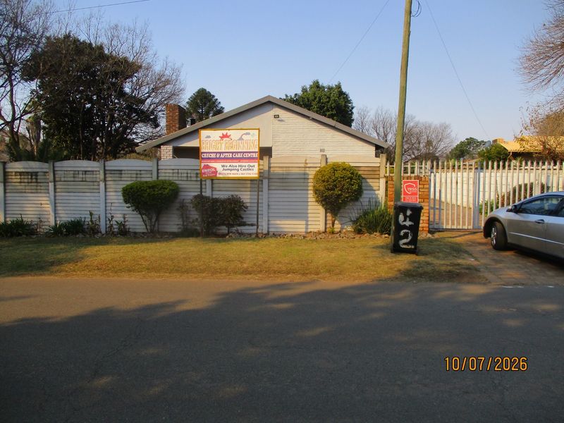 House To Rent in Clayville East, Clayville, Kempton Park - Photo 3
