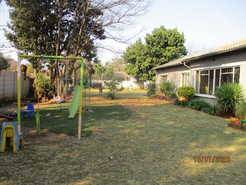 House To Rent in Clayville East, Clayville, Kempton Park - Photo 6