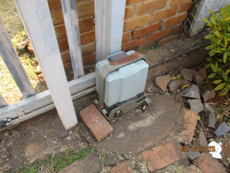 House To Rent in Clayville East, Clayville, Kempton Park - Photo 5