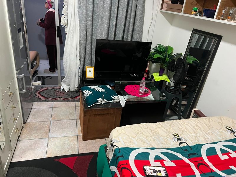 Room To Rent in Rondebosch East, Cape Town - Photo 5