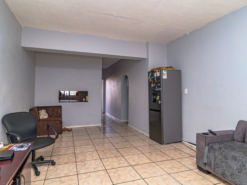 Commercial Property For Sale in Birchleigh, Kempton Park - Photo 7