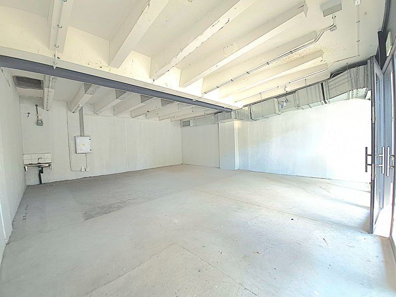 Commercial Space to rent in Foreshore, Cape Town - Photo 2