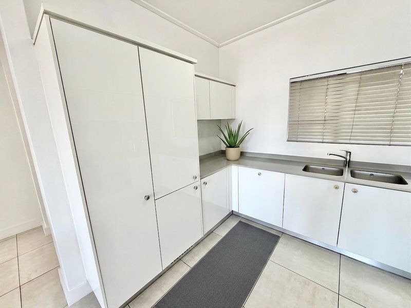 2 Bed - 2 Bath Classic Series Apartment For Sale in The Polofields, Waterfall, Midrand - Photo 10