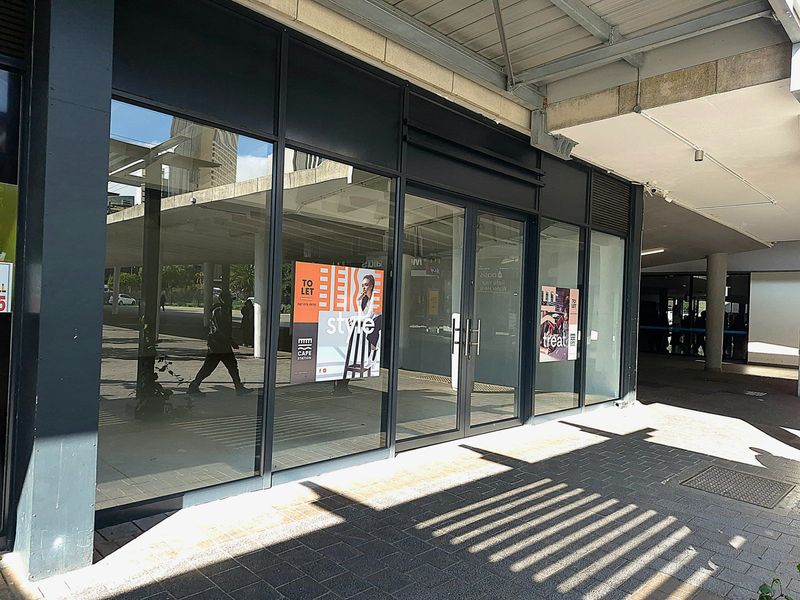 Retail Space To Rent in Foreshore, Cape Town - Photo 1