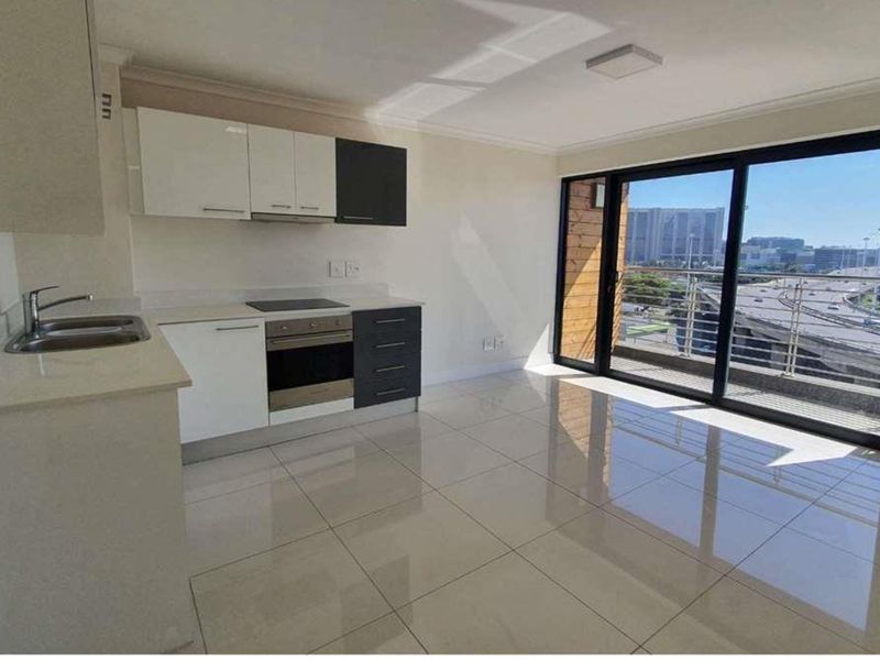 Apartment To Rent in Cape Town City Centre, Cape Town - Photo 8