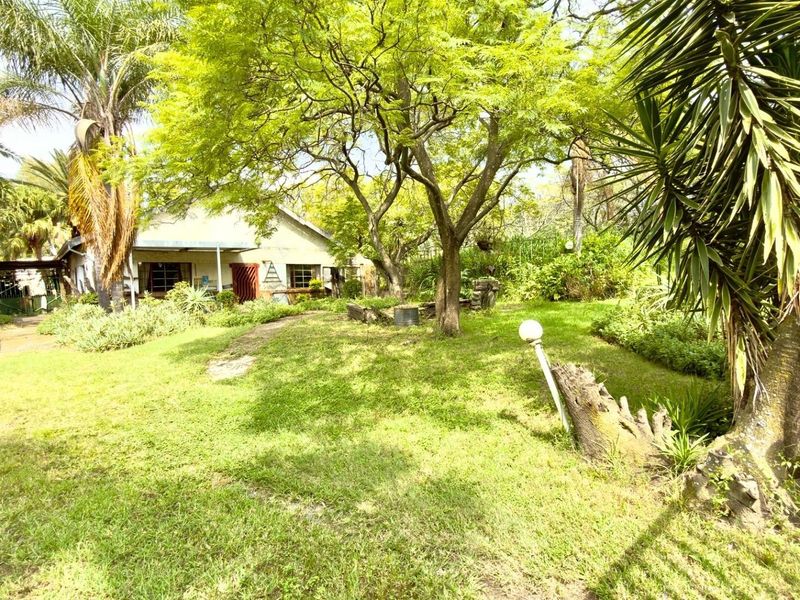 Large Development Parcel with Existing Home on Malibongwe Drive - Photo 10