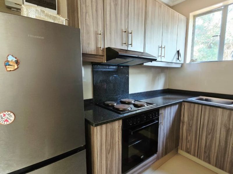 Apartment To Rent in Glenwood, Durban, KwaZulu Natal - Photo 5