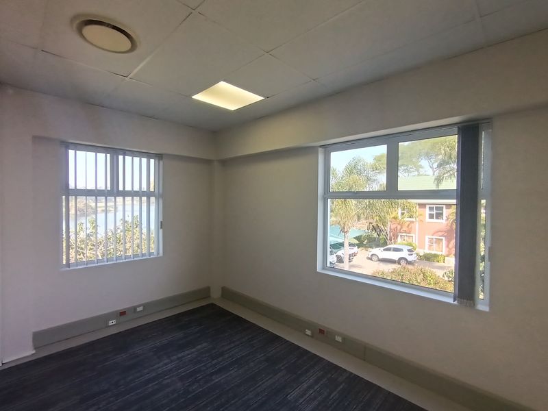 121 m2 Office To Let in Mount Edgecombe - Photo 3