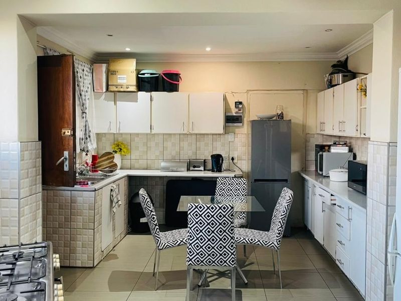 House To Rent in Delarey, Roodepoort - Photo 5