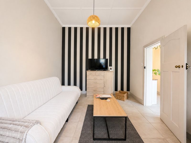 2 Bedroom House For Sale in De Molen, Malmesbury - Photo 5