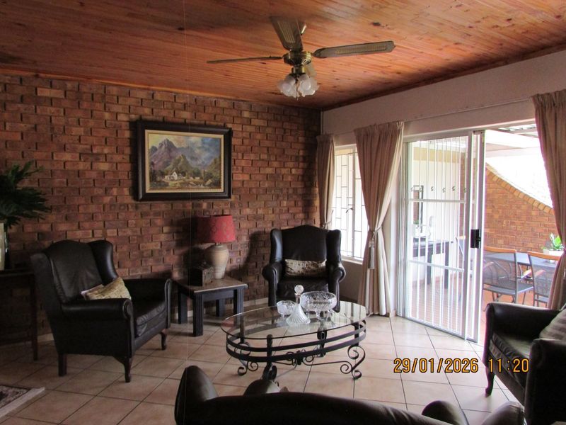 Townhouse For Sale in Bester, Bronkhorstspruit - Photo 8