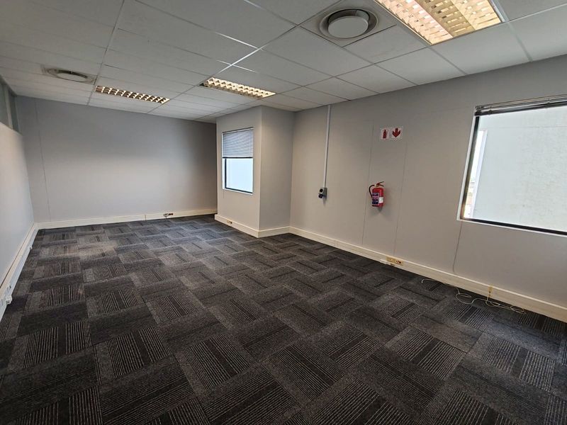 Office To Rent in Umhlanga, KwaZulu Natal - Photo 4